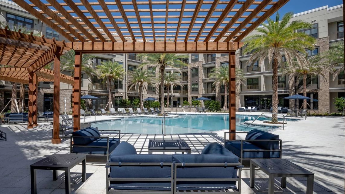 8 Apartments for Rent at Barlow in Jacksonville, FL